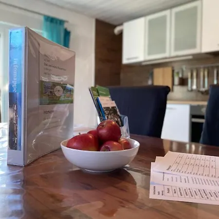 Apartament Katzenmaier, Bauernhof- Und Familienurlaub Am Bodensee, Grosszuegig Wohnen, Messenah Und Teils Barrierefrei, Spielangebot Fuer Drinnen Und Draussen, Parkplatz Am Haus, Gute Oepnv-anbindung *