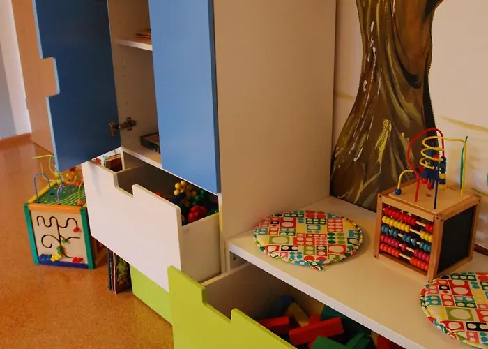 Katzenmaier, Bauernhof- Und Familienurlaub Am Bodensee, Grosszuegig Wohnen, Messenah Und Teils Barrierefrei, Spielangebot Fuer Drinnen Und Draussen, Parkplatz Am Haus, Gute Oepnv-anbindung * 프리드리히스하펜