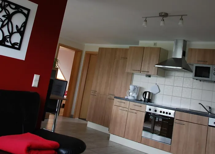 Katzenmaier, Bauernhof- Und Familienurlaub Am Bodensee, Grosszuegig Wohnen, Messenah Und Teils Barrierefrei, Spielangebot Fuer Drinnen Und Draussen, Parkplatz Am Haus, Gute Oepnv-anbindung *