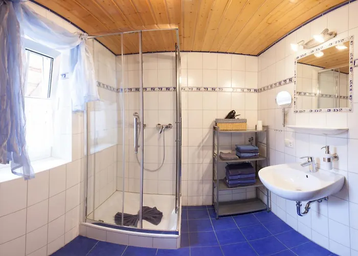 Katzenmaier, Bauernhof- Und Familienurlaub Am Bodensee, Grosszuegig Wohnen, Messenah Und Teils Barrierefrei, Spielangebot Fuer Drinnen Und Draussen, Parkplatz Am Haus, Gute Oepnv-anbindung