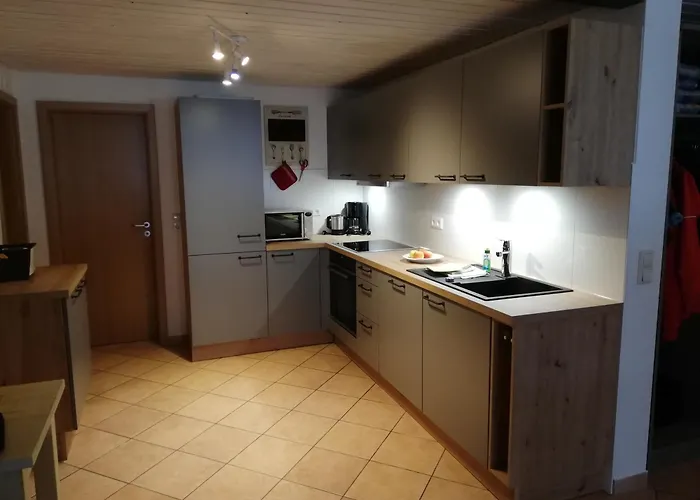 아파트 Katzenmaier, Bauernhof- Und Familienurlaub Am Bodensee, Grosszuegig Wohnen, Messenah Und Teils Barrierefrei, Spielangebot Fuer Drinnen Und Draussen, Parkplatz Am Haus, Gute Oepnv-anbindung