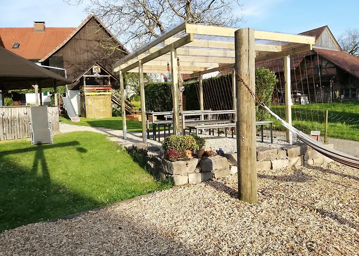 Katzenmaier, Bauernhof- Und Familienurlaub Am Bodensee, Grosszuegig Wohnen, Messenah Und Teils Barrierefrei, Spielangebot Fuer Drinnen Und Draussen, Parkplatz Am Haus, Gute Oepnv-anbindung